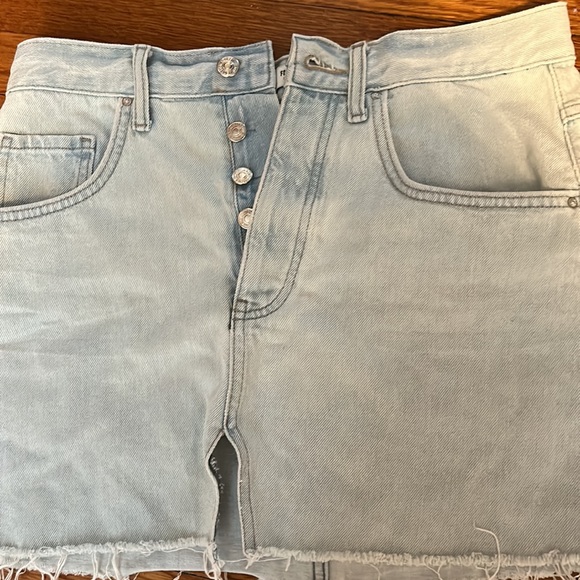 denim skirt - Picture 5 of 10